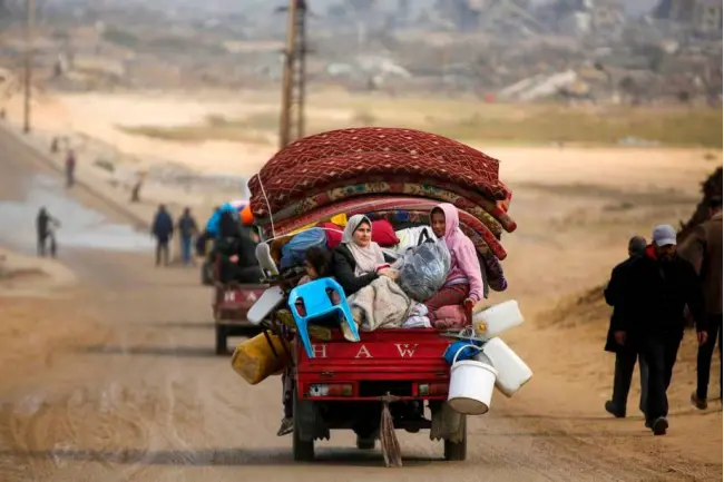 ��2025��2��11�գ���ɫ��Ϯ����ɳ�ڼ䣬��ɳ�ش��İ���˹̹�ˡ�ͼԴ�����ɶ�¬ͨѶ��