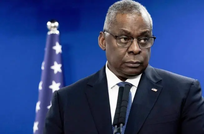 �ذ���¶������������ǰ���ٰ��������������Ⱦ������ICU