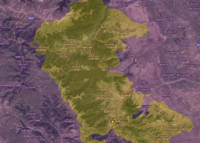 纳卡地区战前局势，黄色为“埃尔察赫共和国”控制区