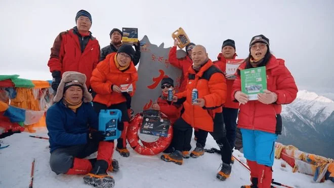 三头六臂，越过四姑娘山，登顶珠峰-四姑娘山三峰死亡率