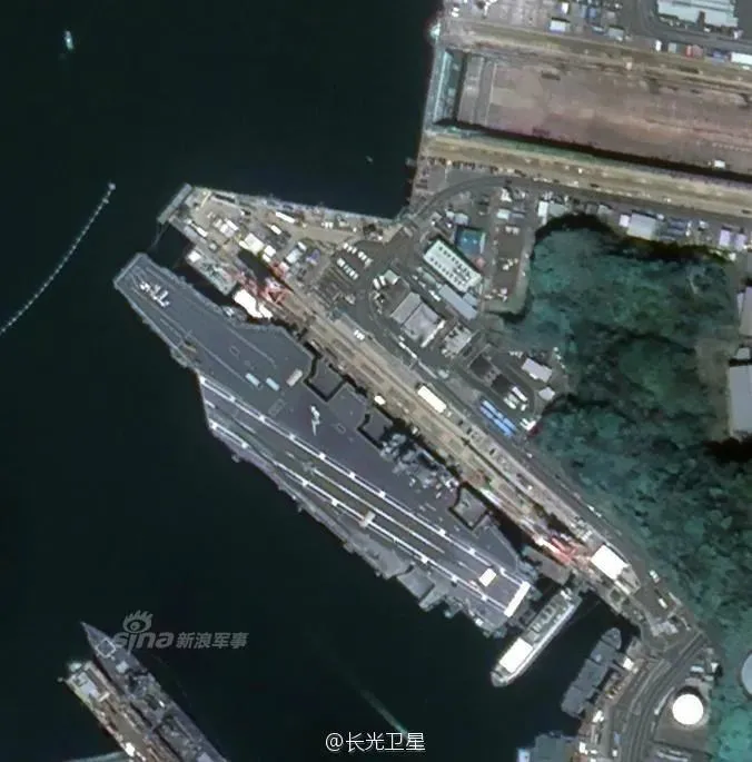 ▲由中国吉林一号卫星拍摄的横须贺港卫星图