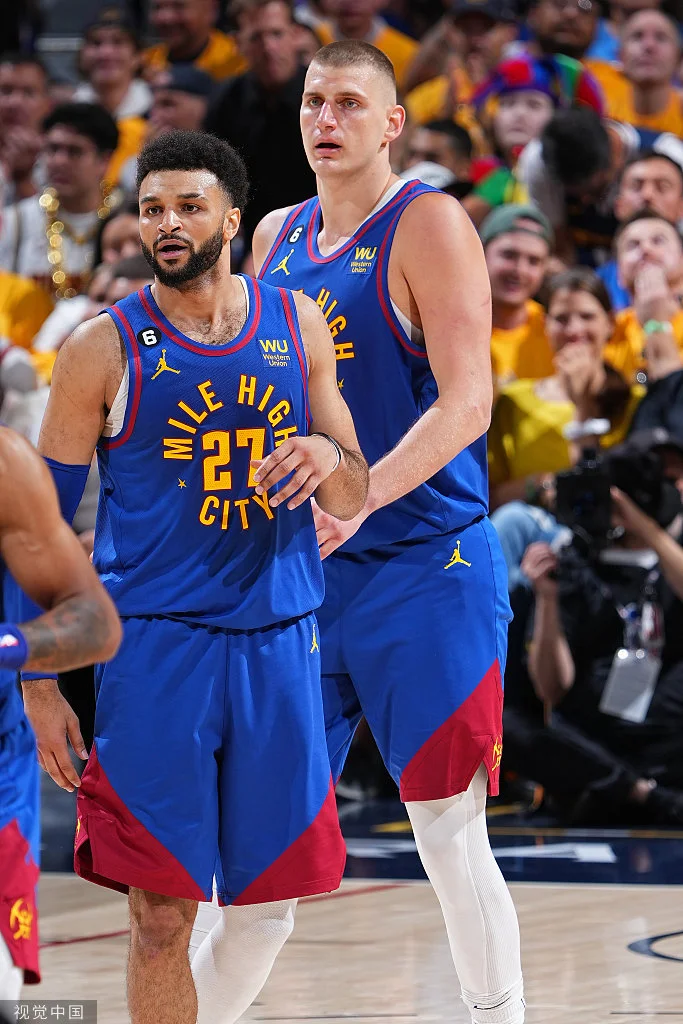 穆雷和约基奇是目前NBA最强二人组。