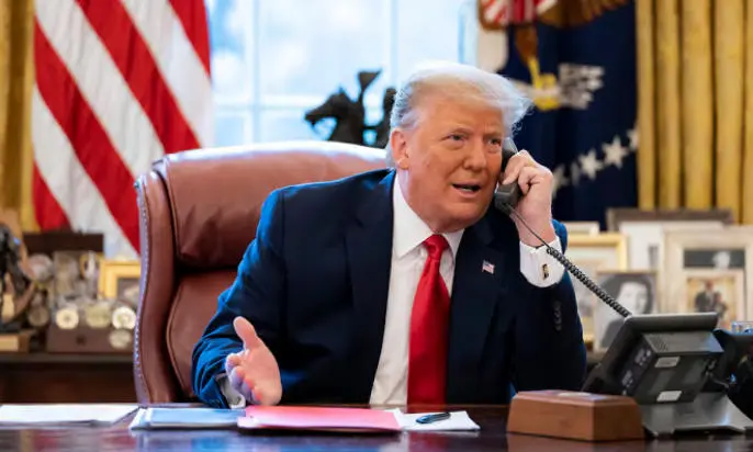 特朗普宣布停火前和他通了话 这位关键先生是谁？