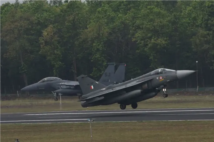 印度“光辉”战斗机 资料图 图源:IC photo