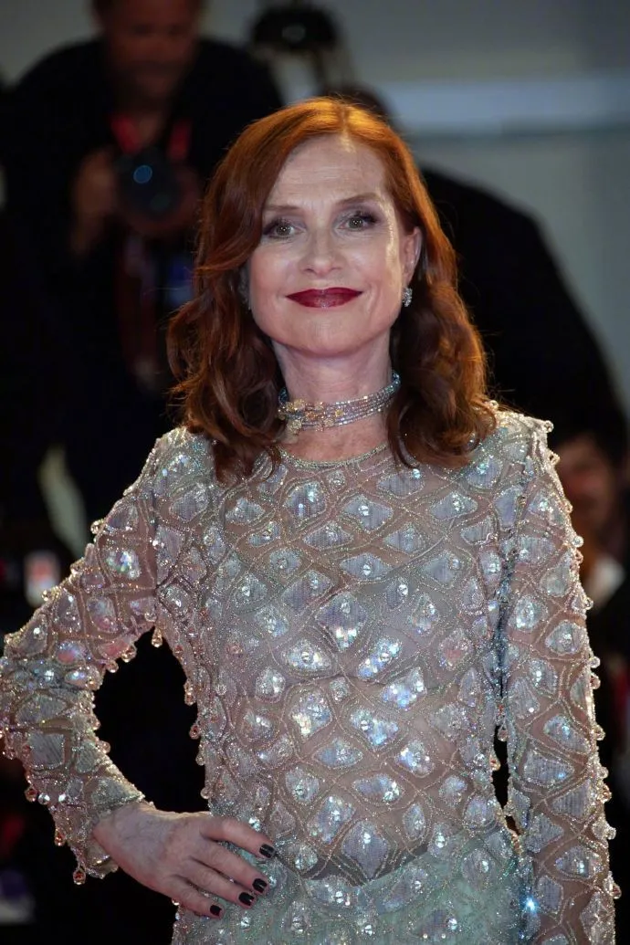 于佩尔将任威尼斯电影节评委会主席 2024欧洲电影节三位主席均为女性