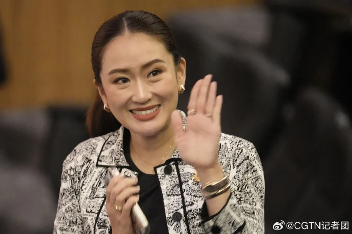 泰国总理佩通坦抵达北京，开启对华正式访问