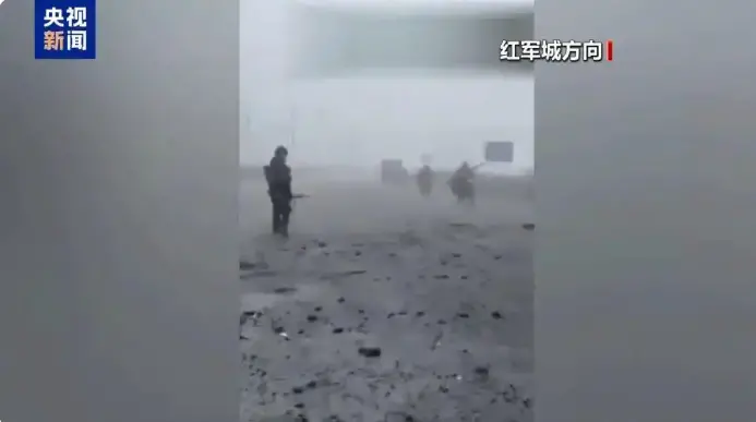 俄军大部队开入红军城,乌东重镇迎来“终极一战”