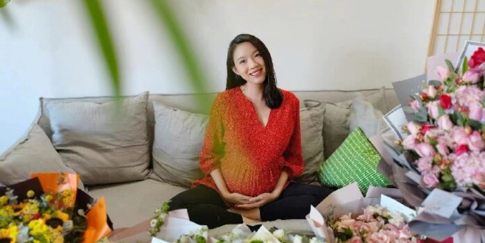 张梓琳挺孕肚过37岁生日