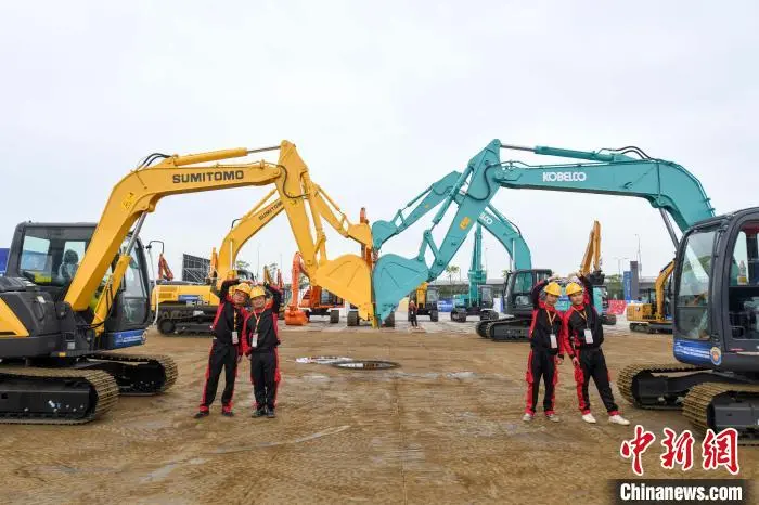 燃爆了（2021长沙国际工程机械展览会展品范围）2021长沙国际工程机械展览会比亚迪，(图6)