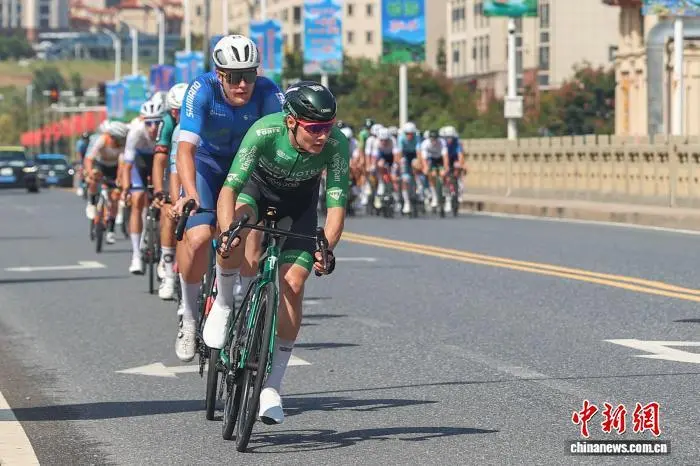 2025第十三届环鄱阳湖国际自行车大赛在江西上犹收官（图）