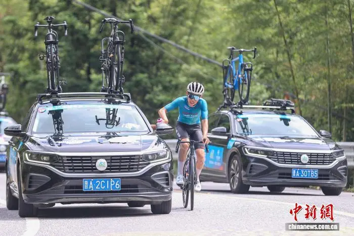 2025第十三届环鄱阳湖国际自行车大赛在江西上犹收官（图）