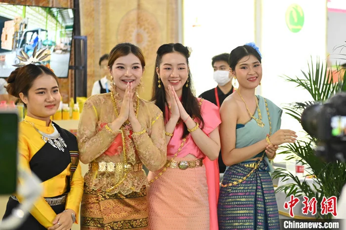 泰国女孩眼里的兰洽会：传统与时尚的“丝路盛宴”