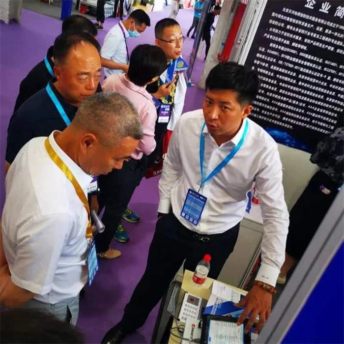智能报警记录仪亮相中国国际社会公共安全产品博览会