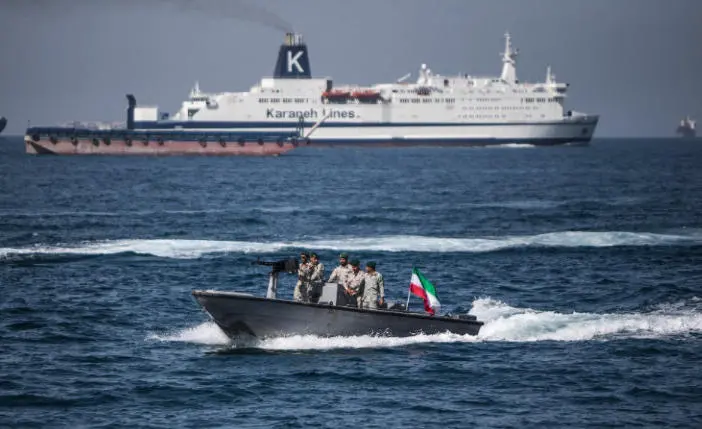 美媒：特朗普愿在霍尔木兹海峡被封锁的情况下结束战争