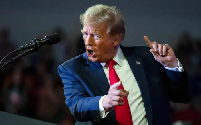 美官员：特朗普嗜血成性，像疯狗