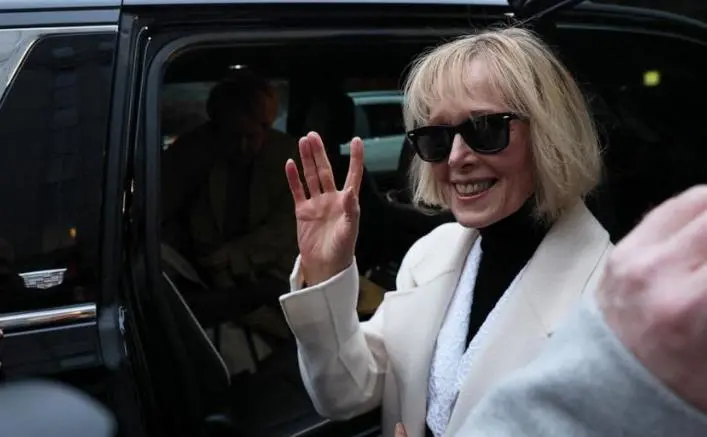 �����⳥Ů����8330�������գ������ߣ�����ϵͳ��ʧ��