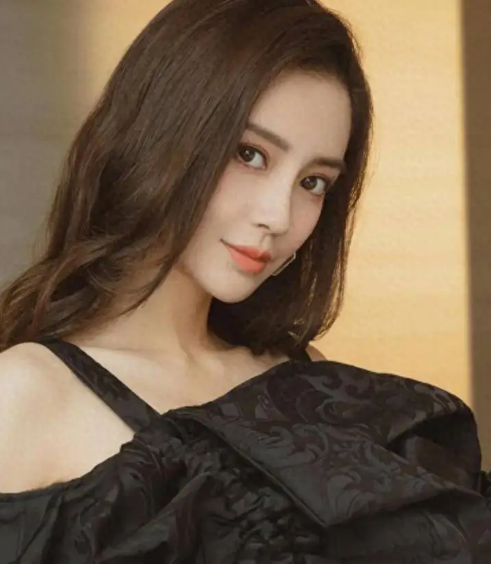疯马秀后事业下滑、婚姻破裂，三被《跑男》“放弃”，baby后悔吗