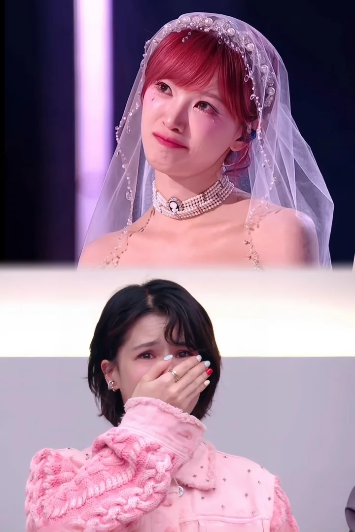唱完《雪人》，黄灿灿对曾沛慈说：&ldquo;谢谢你，姐姐&rdquo;。
