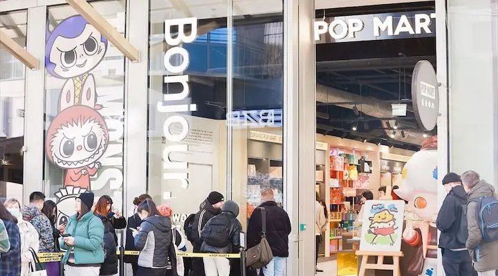 法國巴黎的泡泡瑪特門店