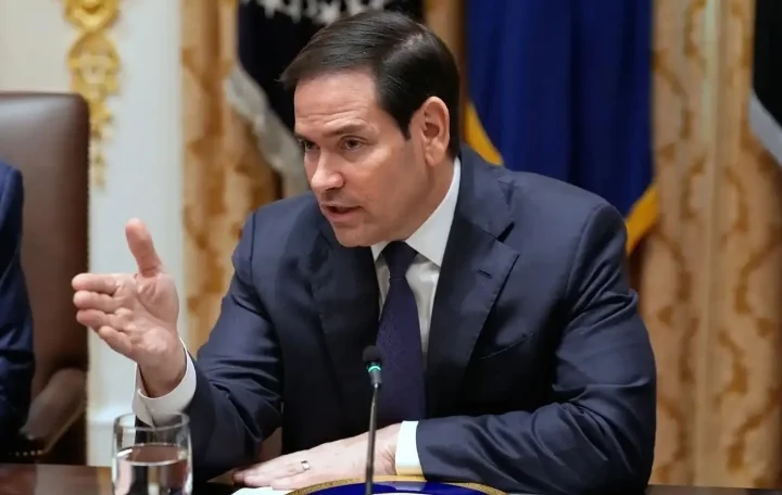 鲁比奥：不会立即入侵，真实目标是购买格陵兰