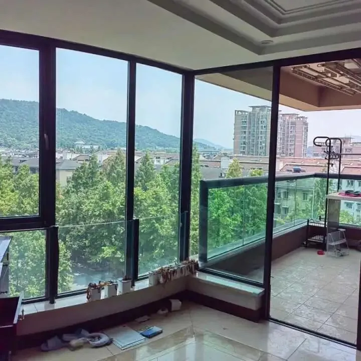 4套房拍出4408万元，背后牵出落马官员！10斤金条也被法拍...