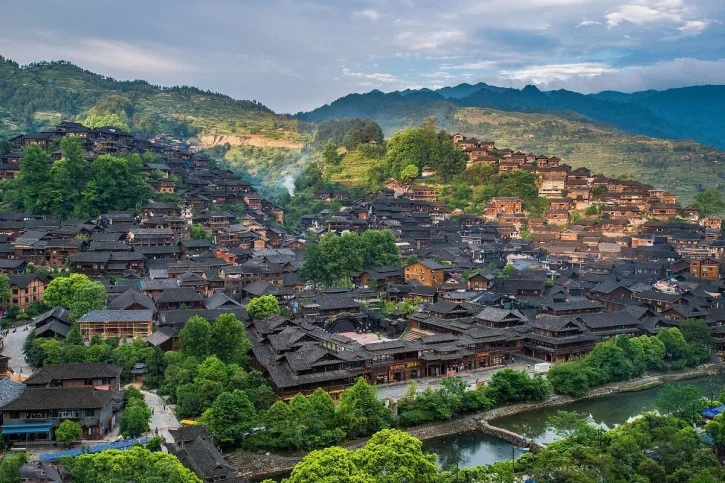 暑假去贵州游玩，有什么好的旅游攻略及线路安排-贵州旅游全攻略