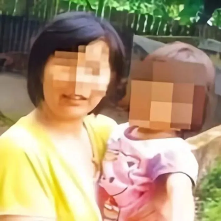 （宮玉容和大女兒）