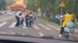 可爱！交警蹦蹦跳跳接小学生过马路 向礼让的车辆敬礼