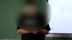 男子吸食火机气体再抽烟引发爆炸