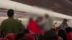 亚航D7326航班上前后排旅客互相抓扯叫骂，机场公安：会依法处理