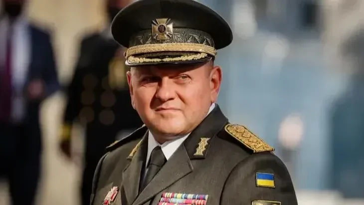 乌军总司令被导弹炸成重伤，俄媒曝光细节