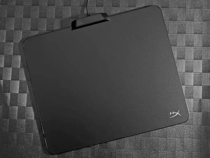 细腻操作 HyperX FURY ULTRA复仇女神终极版RGB游戏鼠标垫评测-游戏攻略礼包下载 安卓苹果手游排行榜 好游戏尽在春天手游网