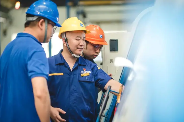 原创（中国制造要成功突破并迈上发展新台阶必须坚持）中国制造向中国制造转型的原因，(图2)