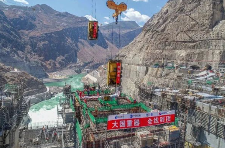 �����壺���ϳ�����·����һ������ֱ������ �ٶȸ����� ���ڶ��¿���40ƽ���������û��Χ�ڣ�һ���Ͼ�