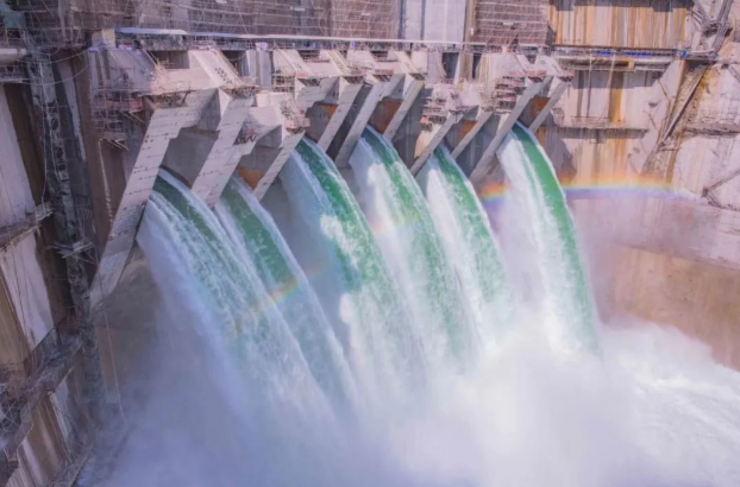 ������������300�׼��ظ߹��� �޷���+���ܴ�� 5��4��15ʱ30�֣�����7�ŰӶβ������һ