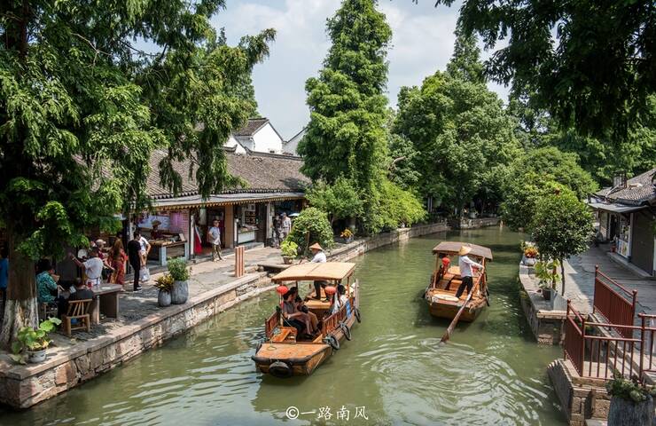 There is such a small town in Shanghai
