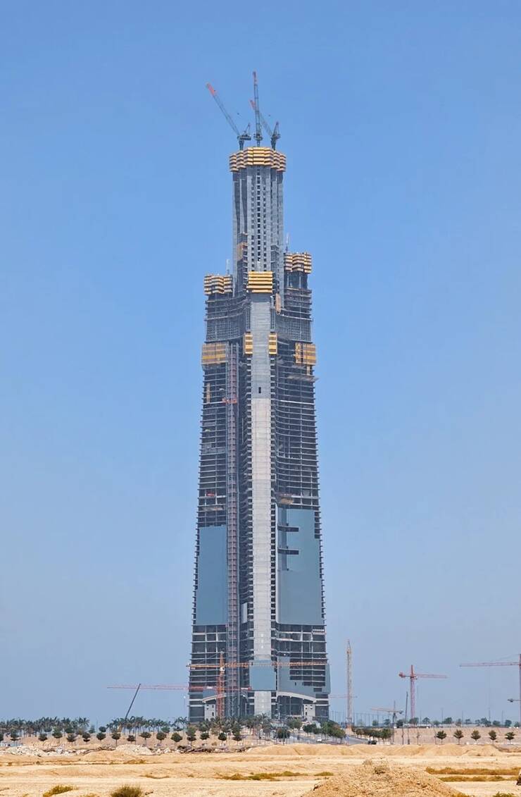全球首座千米级巨塔，施工已突破430米！