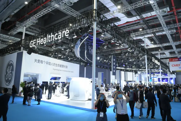 CMEF 2020落幕：10大展区、3万余款产品，这场世界级的医疗器械展会，能看清哪些行业未来？（cmef中国国际医疗器械博览会官网）