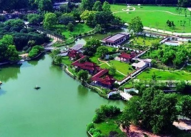 武钢gdp_武汉产业重绘增长极 不再一钢独大(3)