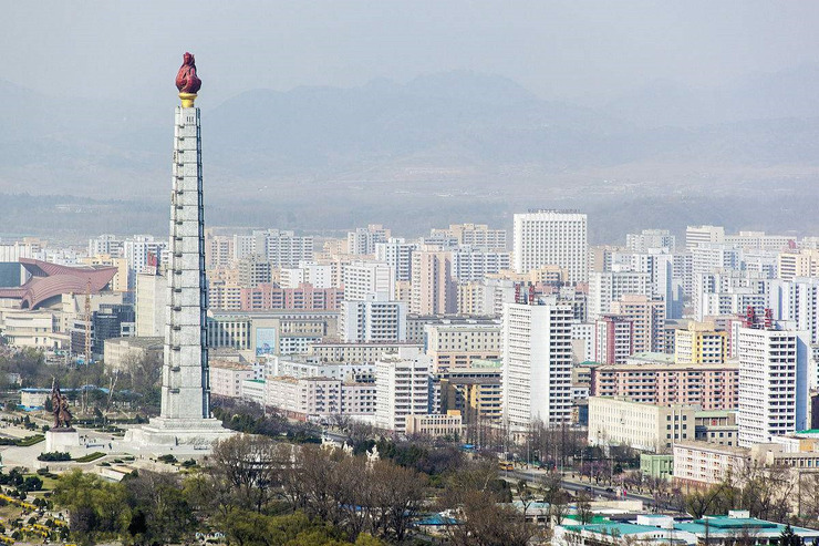 走进都市平壤:从主体思想塔到高层公寓