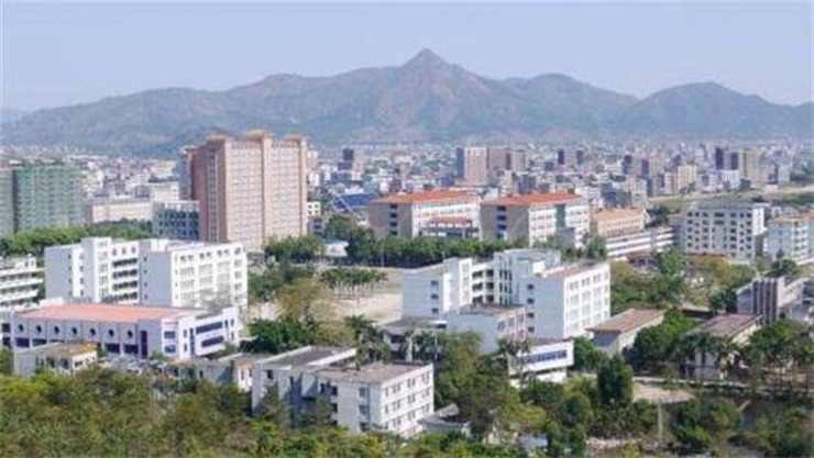 什么市人口少_常住人口登记卡是什么