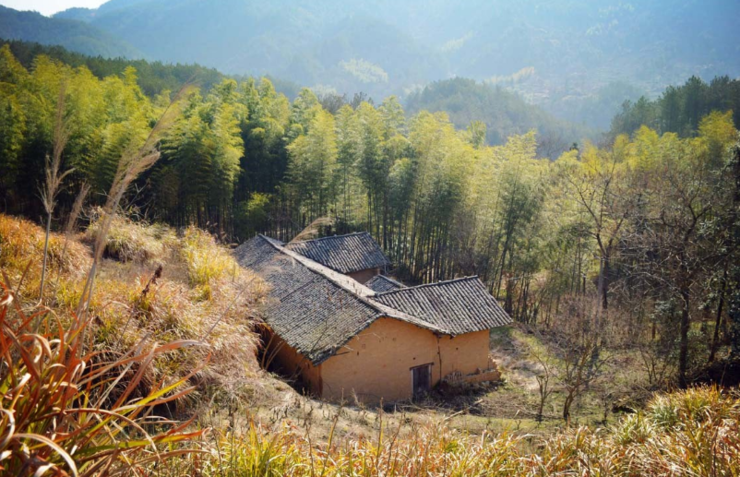 "隐藏"在深山里的老屋,村民们越看越觉得可惜