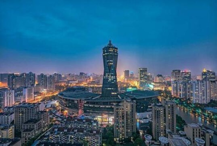 人均最高的城市_城市最高气温示意图