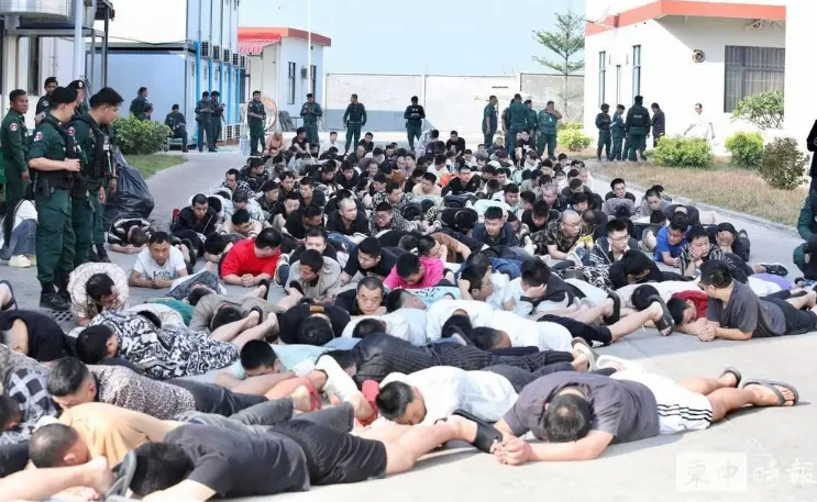 ����կ���ģ��˵�թ�ж���ͼ������ʱ����