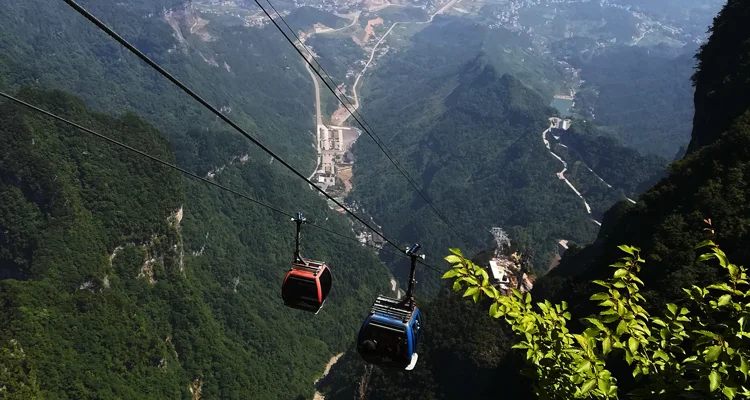 张家界旅游攻略：张家界旅游自由行、自助游、跟团游怎么选择，到张家界怎么玩-张家界自由行旅游路线