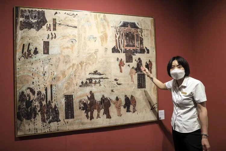 第99回国展　画集 卧室玄关国画- 梅花图- 99字画网