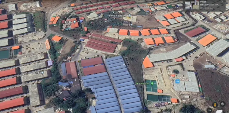 谷歌地球上的KK园区，赫然写着焚烧区、水牢、集中营、狗推终点站等惊悚的地标。（图/Google Earth)
