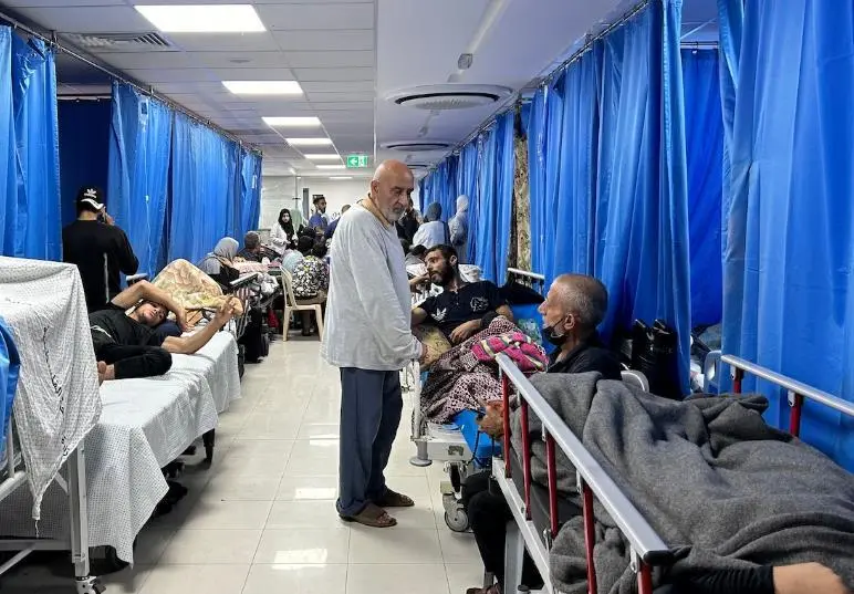 世卫组织：加沙最大医院已几乎成为墓地