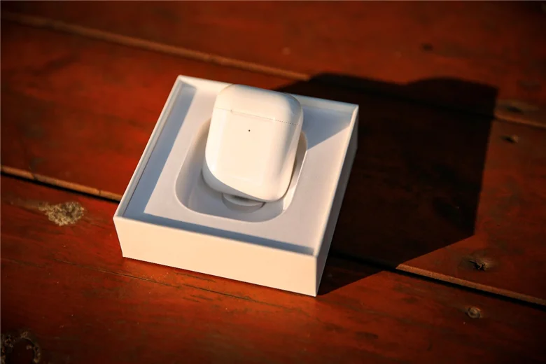 新AirPods威锋体验报告：苹果优等生的稳定发挥-airpods 新品 2020