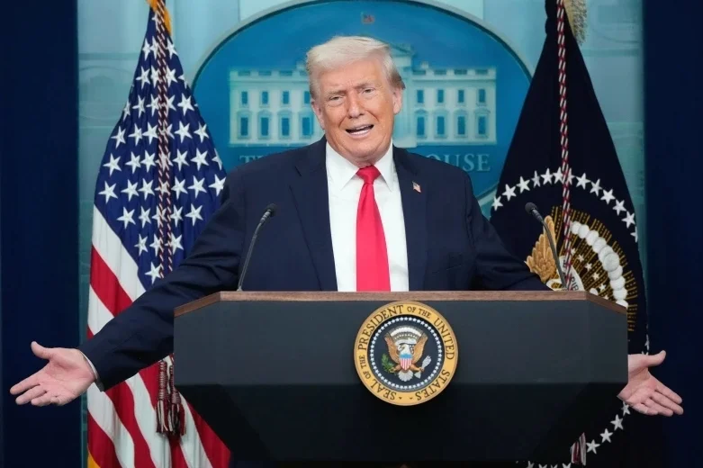 特朗普声称：它可能取代联合国